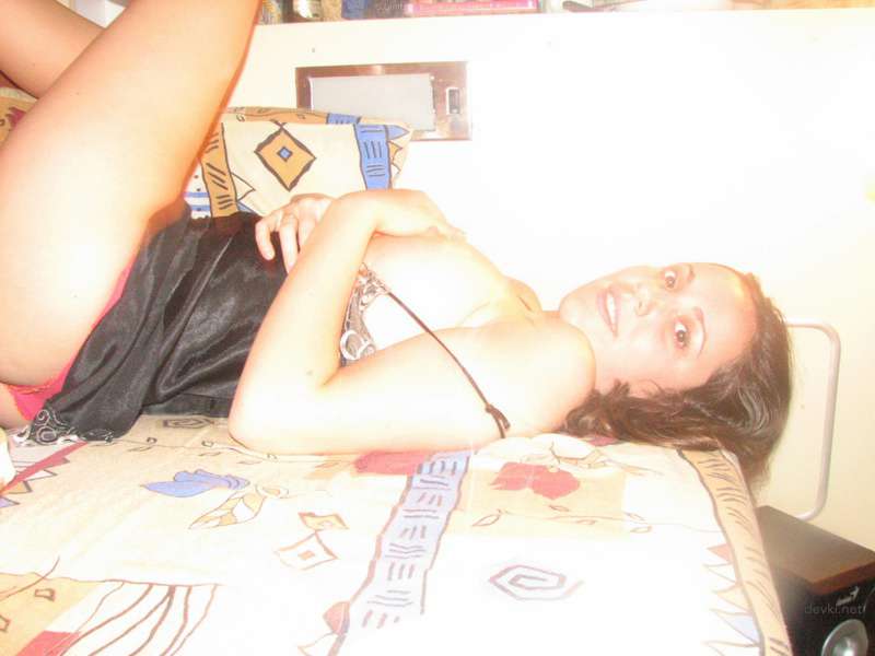 Bride Masturbates Pussy in Sauna - Amateur Porn Photo