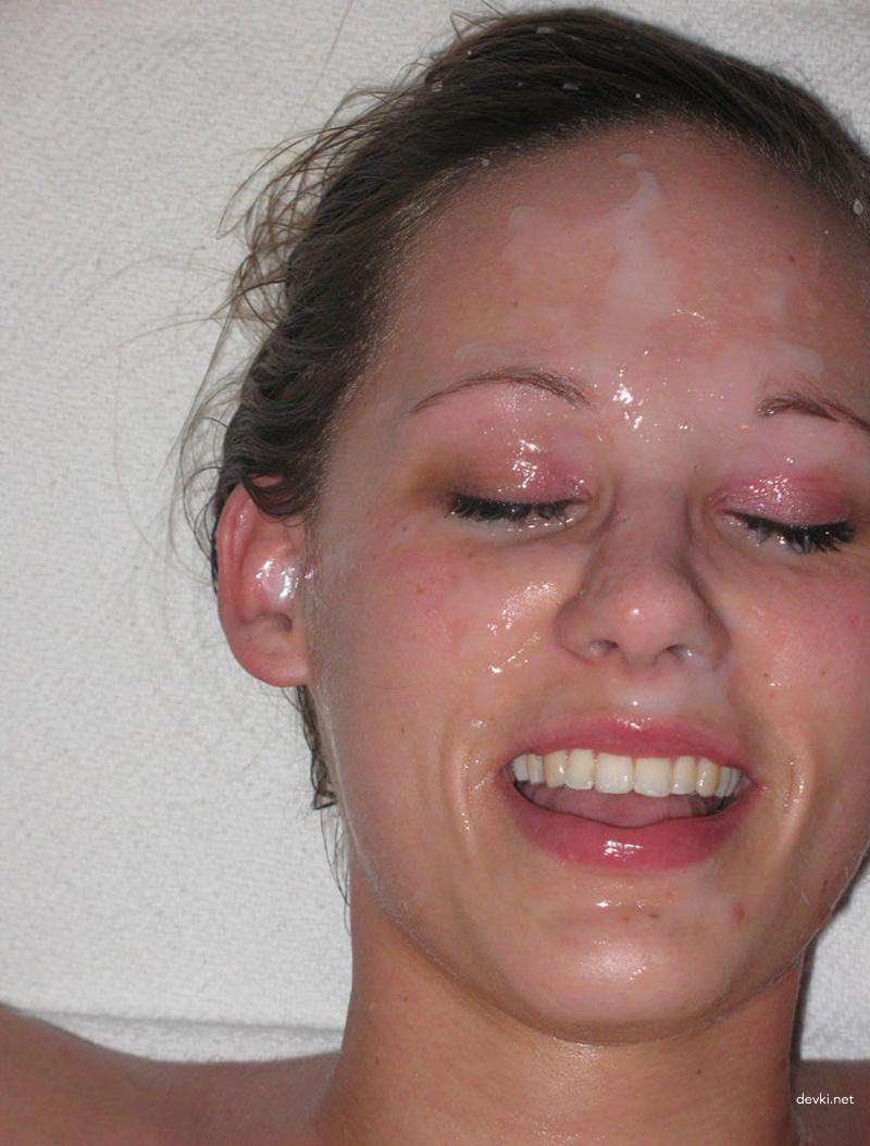 Amateur Slut Loves Giving Blowjob - Explicit Oral Sex Photos