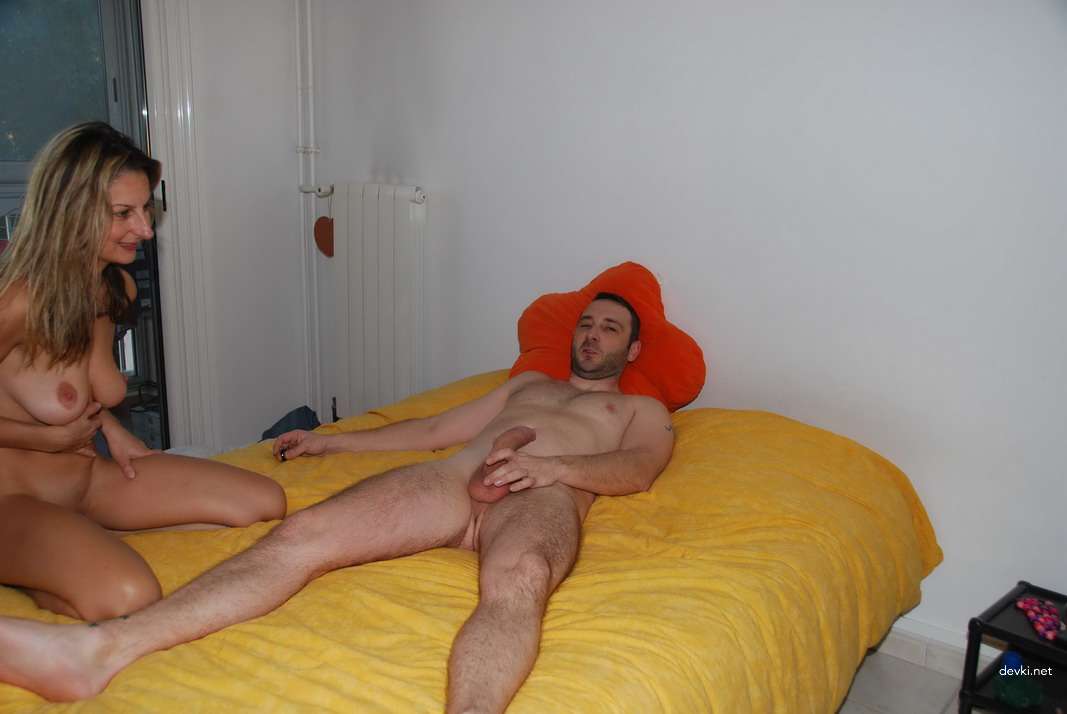 Intimate Homemade Porn with Mistress - Explicit Amateur Sex Photos