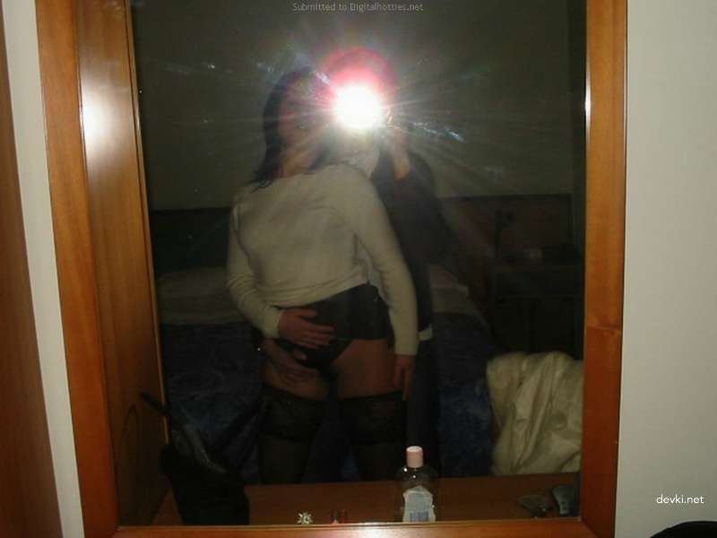 Filming Hot Amateur Sex with Girlfriend - Explicit Homemade Porn