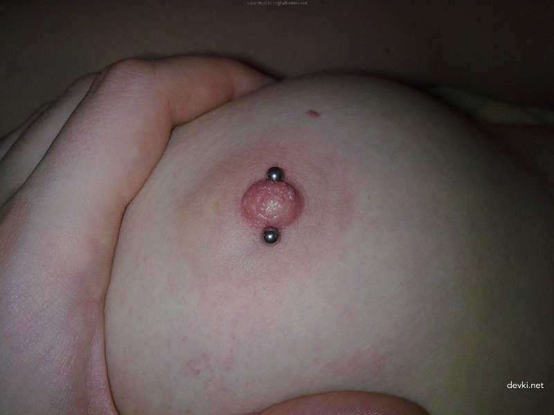 College Dorm Room Fuck: Amateur Guy Bangs His Girlfriend Hard