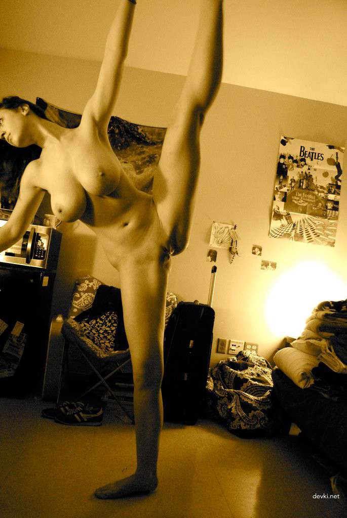 Beautiful Busty Slut Amateur Porn Photo - Explicit Big Boobs XXX Content