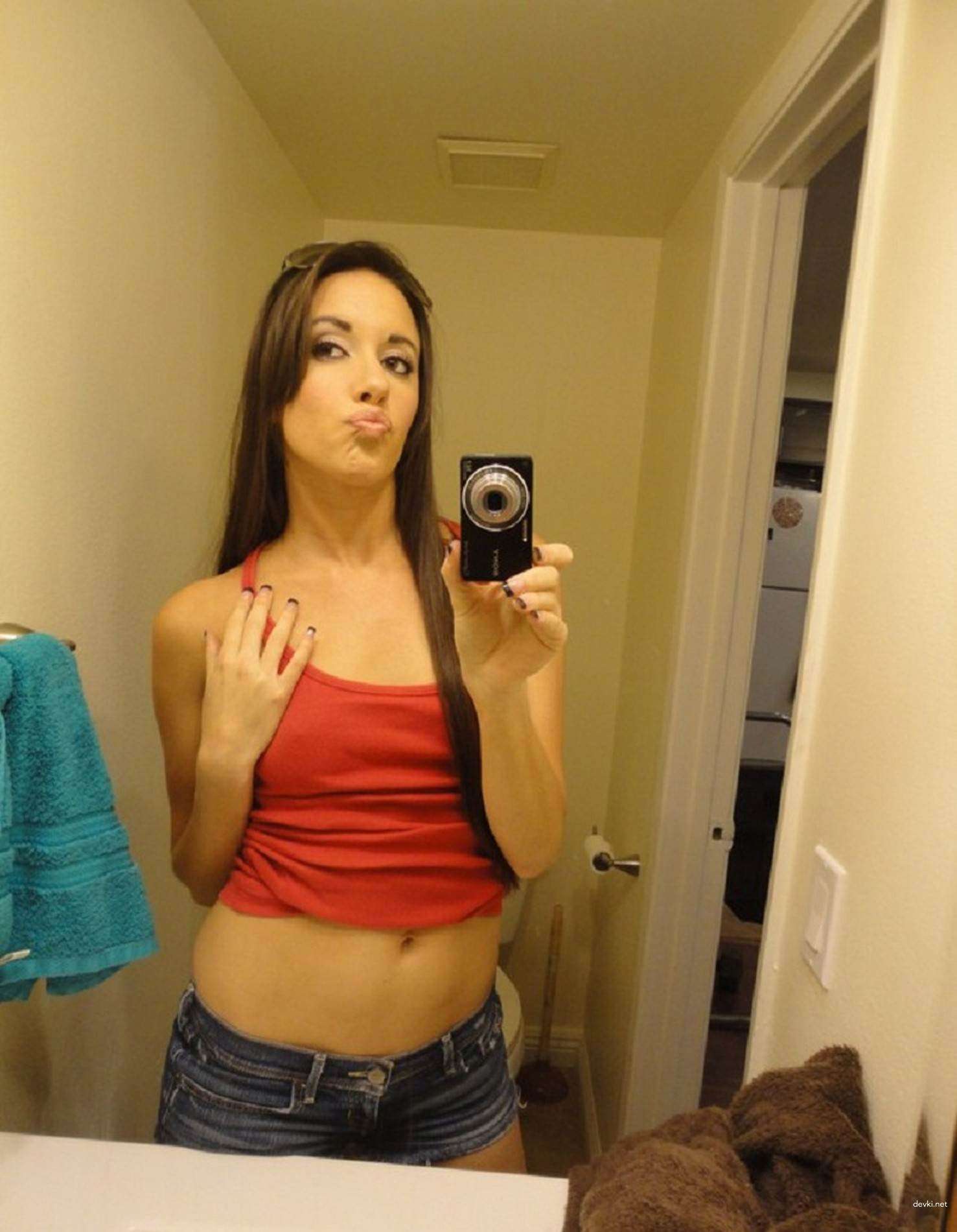 Amateur American Slut Loves Hardcore Fucking - Homemade Porn Photos