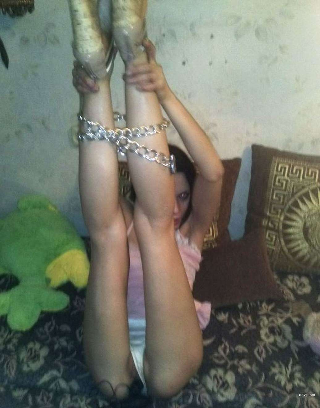 Skinny Girlfriend Exposes Her Assets: Explicit Amateur Porn Photo