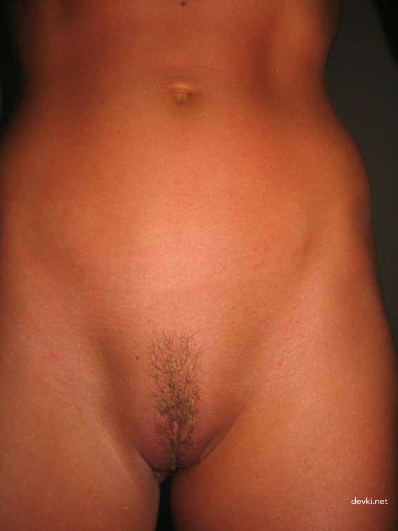 Explicit Amateur Porn Photos: Erotic Girls in Various Hardcore Scenes