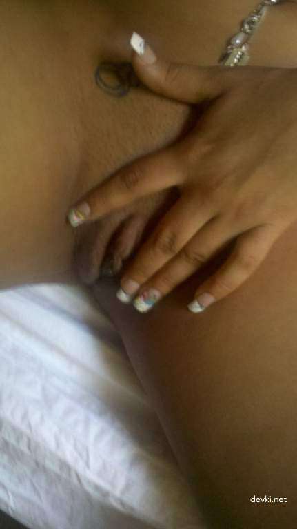 Private Cuties: Explicit Amateur Porn Photos of Hot Babes