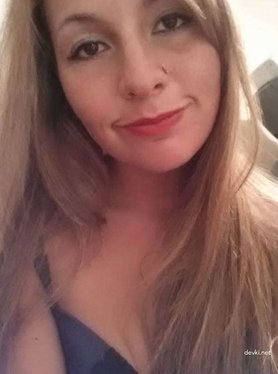 Hot Student Amateur Porn Pics: Explicit Selfies & Nudes