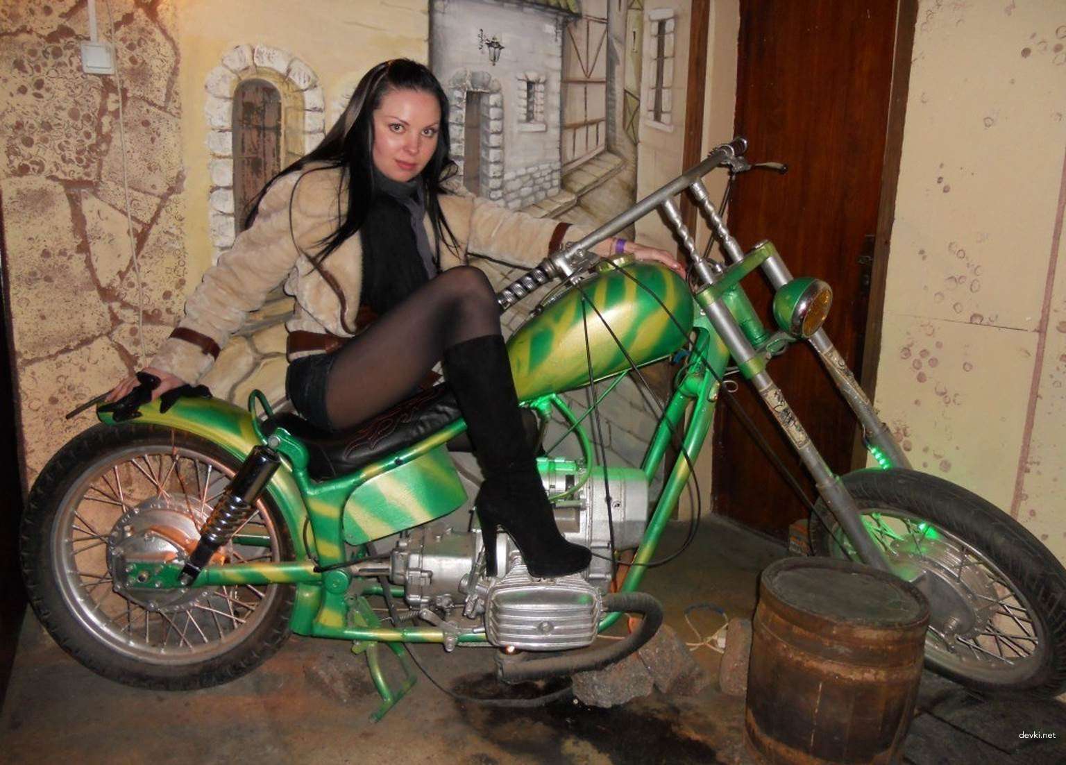 Chubby Girlfriend Hardcore Pussy Fucking - Amateur Porn Pic