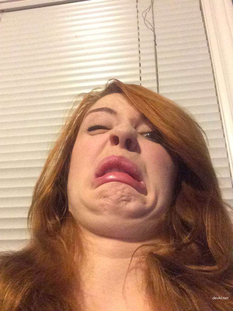 Seductive Redhead Posing in Front of Mirror - Amateur Explicit Photo
