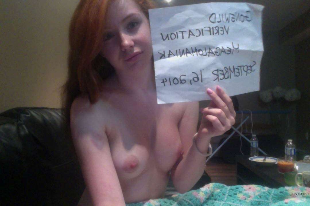 Seductive Redhead Posing in Front of Mirror - Amateur Explicit Photo