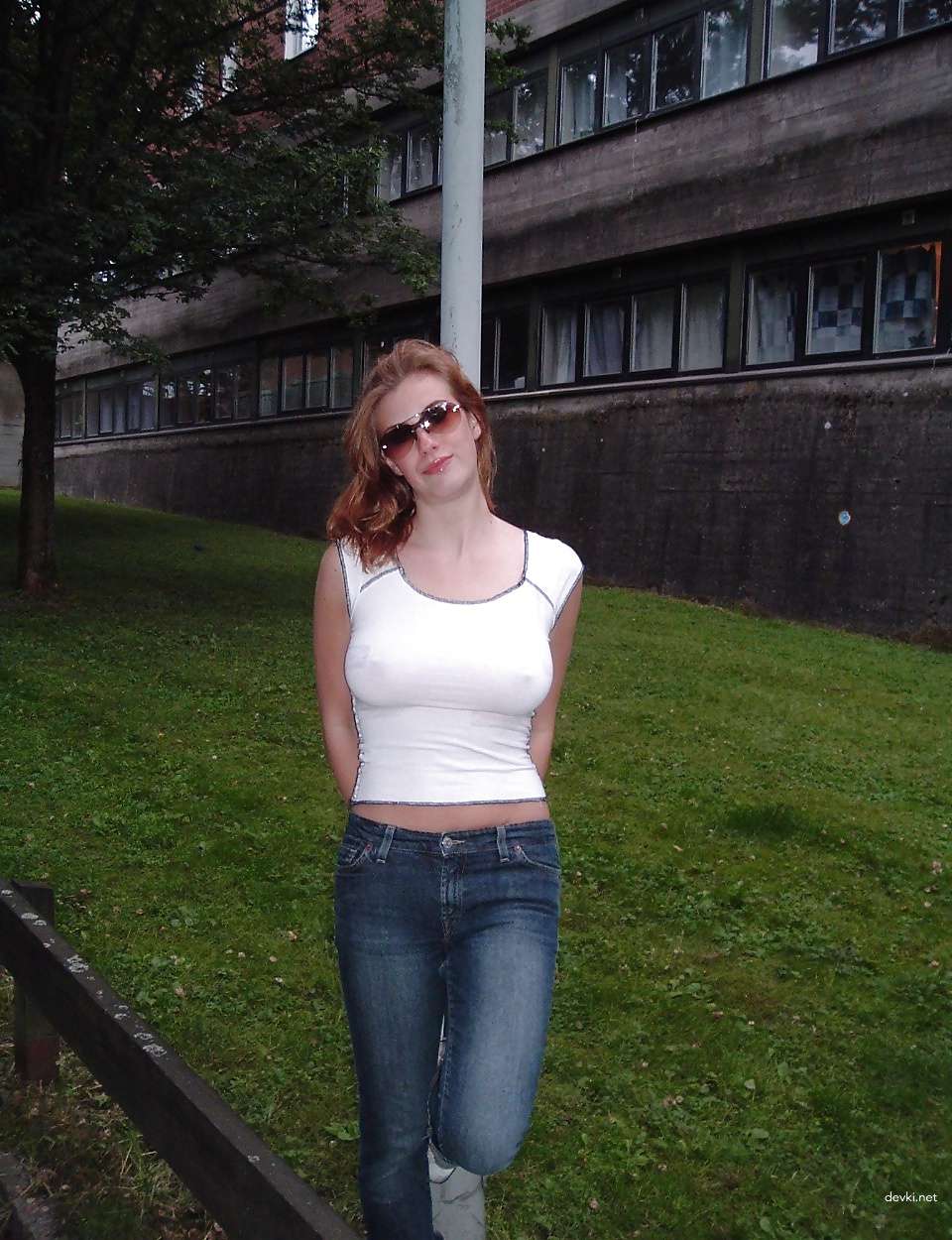 Amateur Slut Sucks Cock - Explicit Blowjob Photos