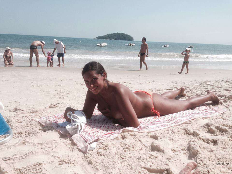 Amateur MILF Private Porn: Explicit Homemade Sex Pics