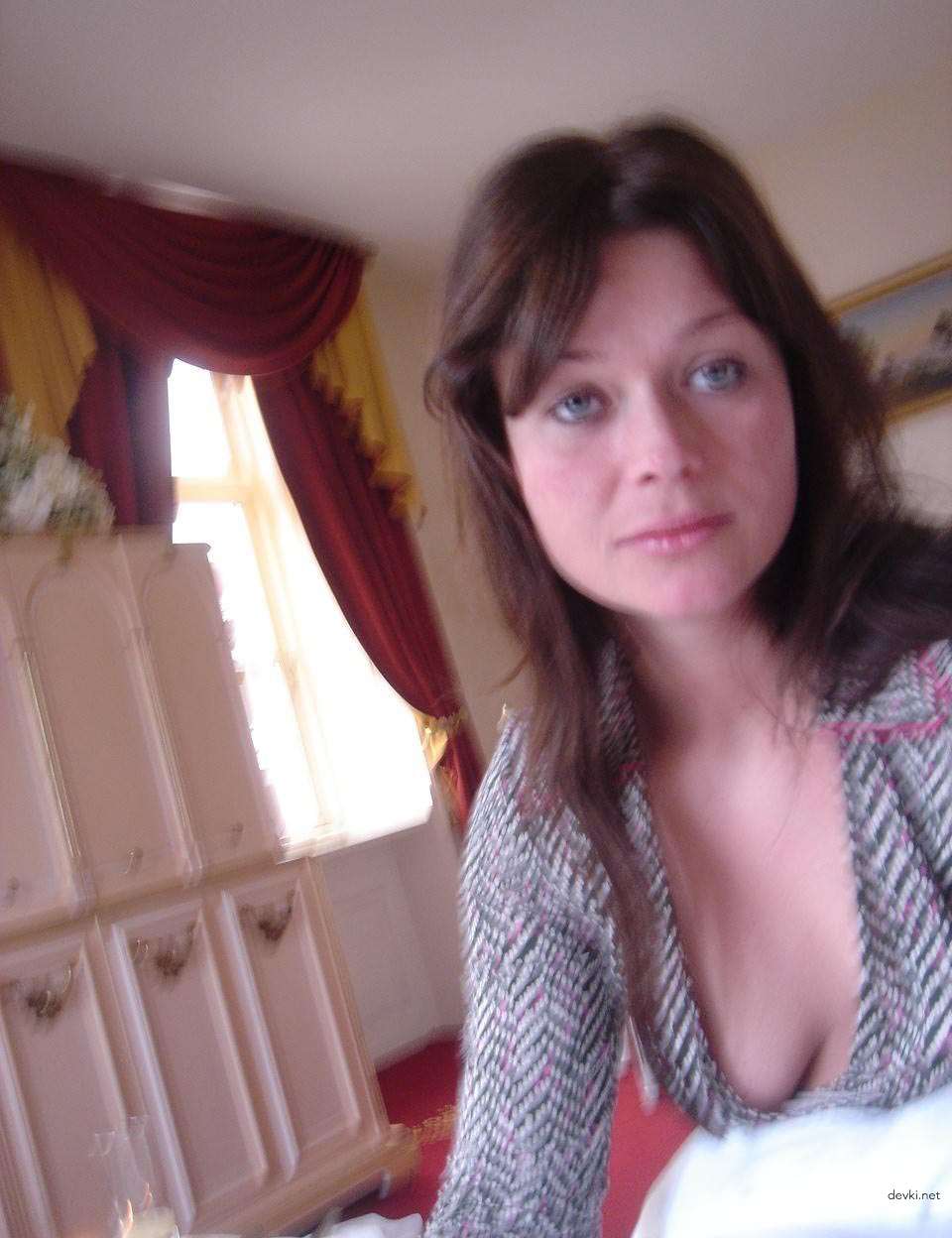 Explicit Amateur Porn: Intimate Photo of Sexy Woman in Action