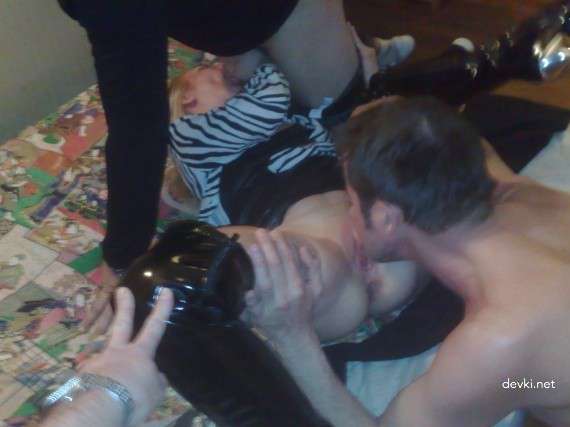 Raw Homemade Porn: Explicit Amateur XXX Photos