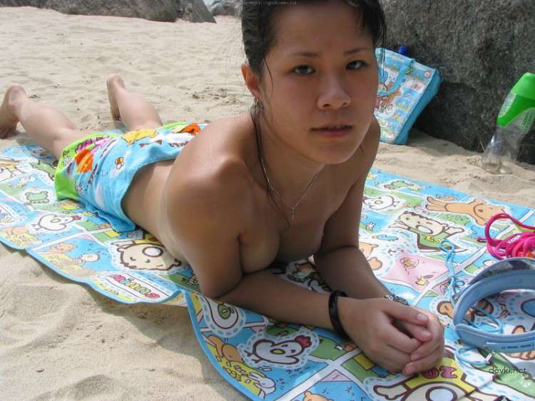 Explicit Asian Amateur Erotic Photos: Private Asian Erotica