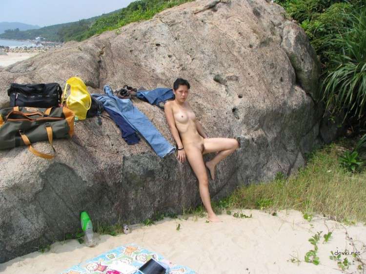 Explicit Asian Amateur Erotic Photos: Private Asian Erotica