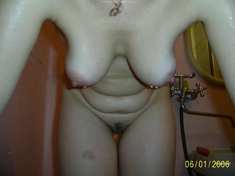 Mature Woman Fucks in Sauna: Hot Amateur Porn Photo