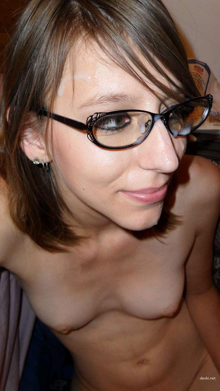 Hot Amateur Blowjob by Young Girl - Explicit Homemade Oral Sex Photo