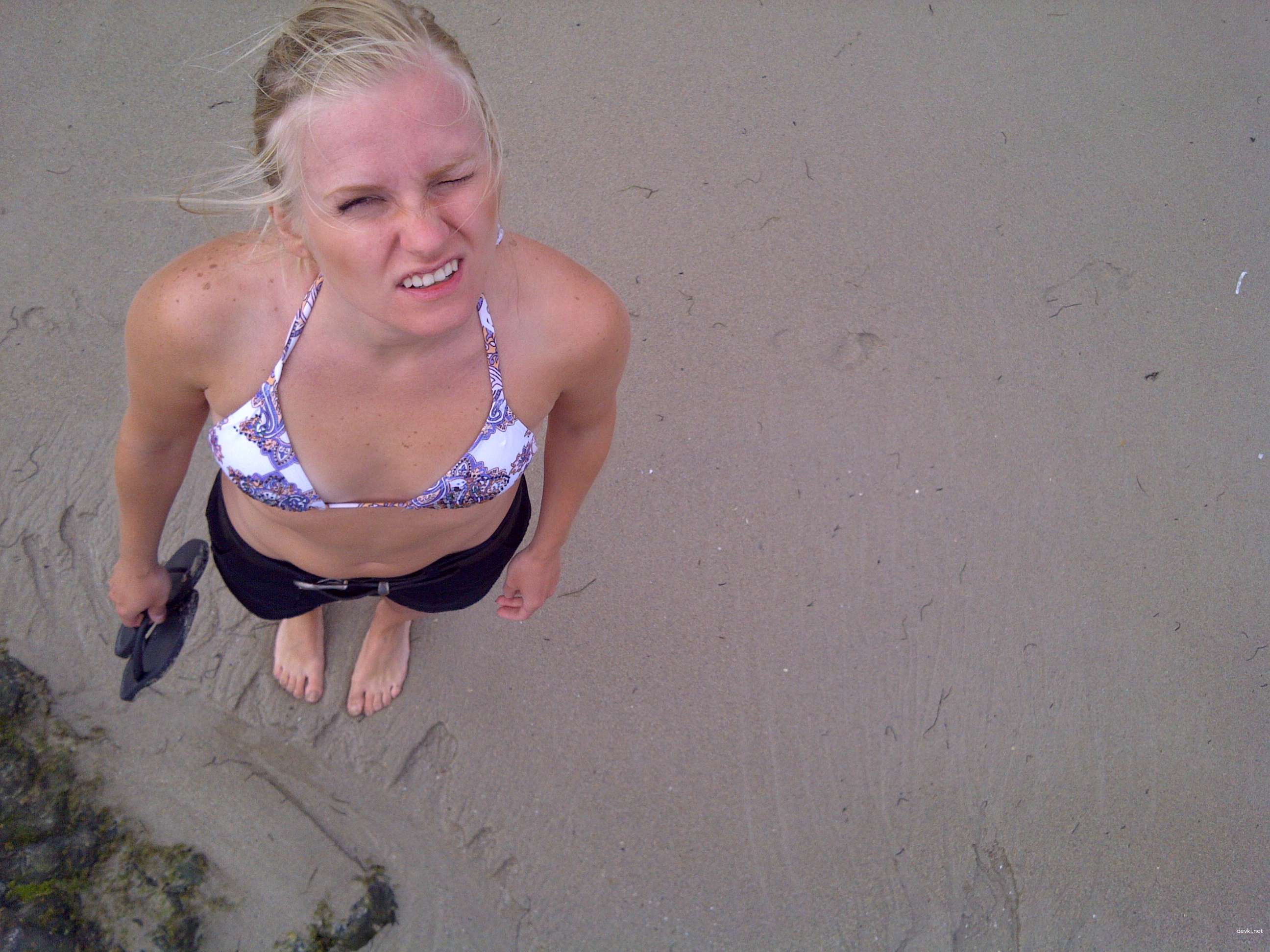 Sexy Amateur Teen Porn Pics: Cute Girl Gets Naughty