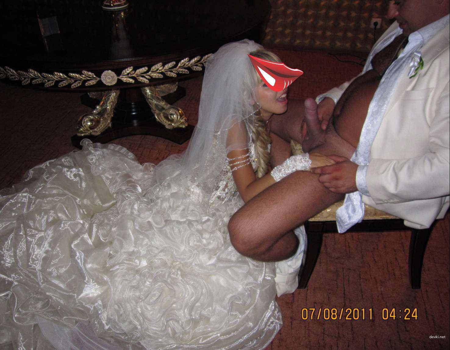 Amateur Bride Porn: Hot Sexwife Photos