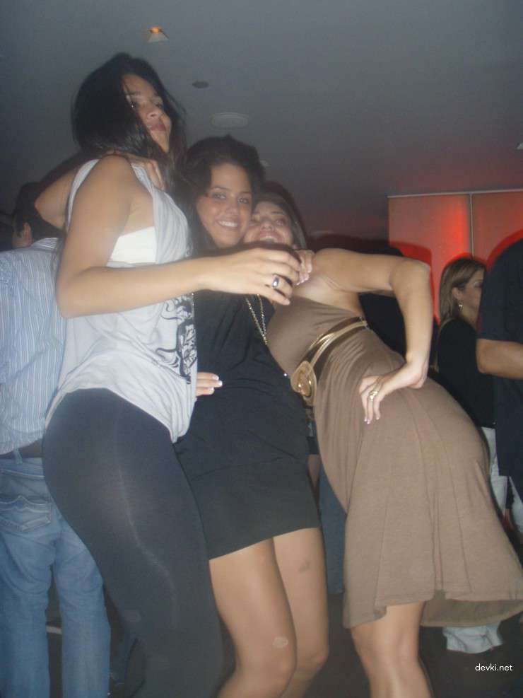 Amateur Girl Sex Photos: Hot XXX Pics of Naughty Girlfriend