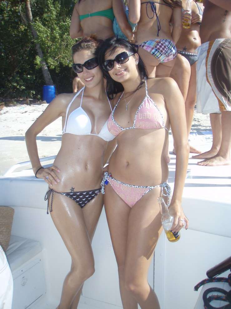 Amateur Girl Sex Photos: Hot XXX Pics of Naughty Girlfriend