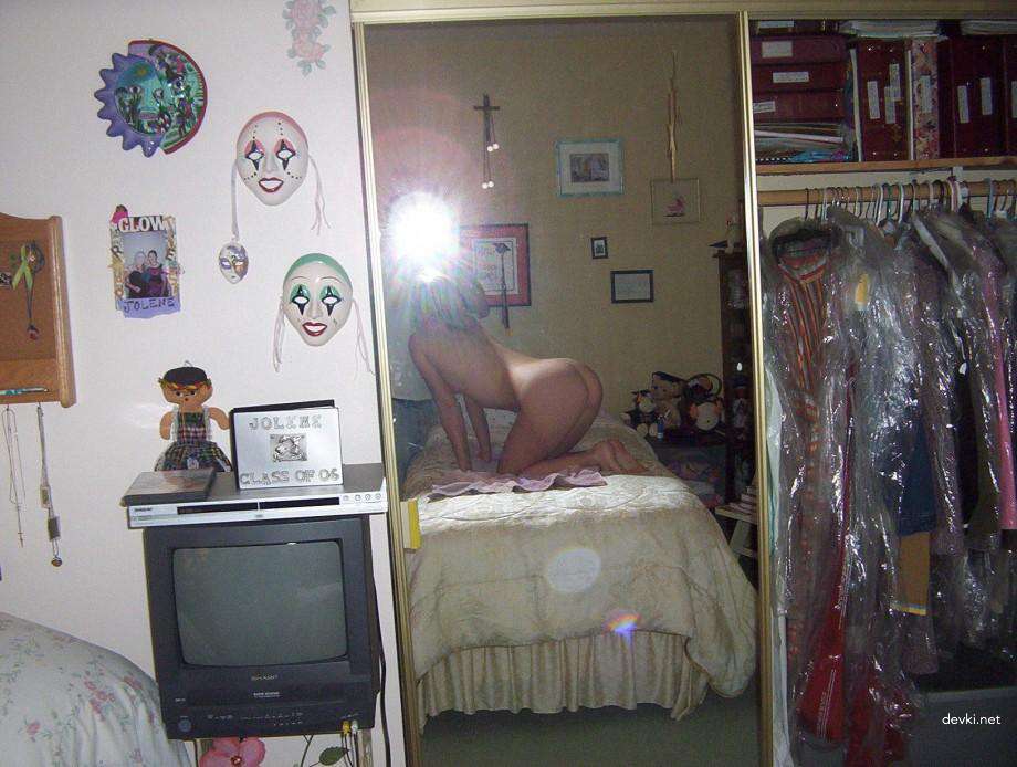 Wife Sucking Dick Amateur Porn - Explicit Blowjob Photos