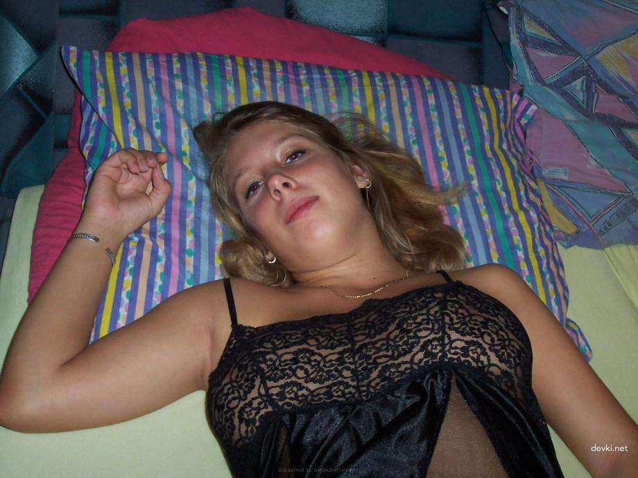 Amateur Girl Bends Over and Deepthroats Cock - Explicit Blowjob Photo