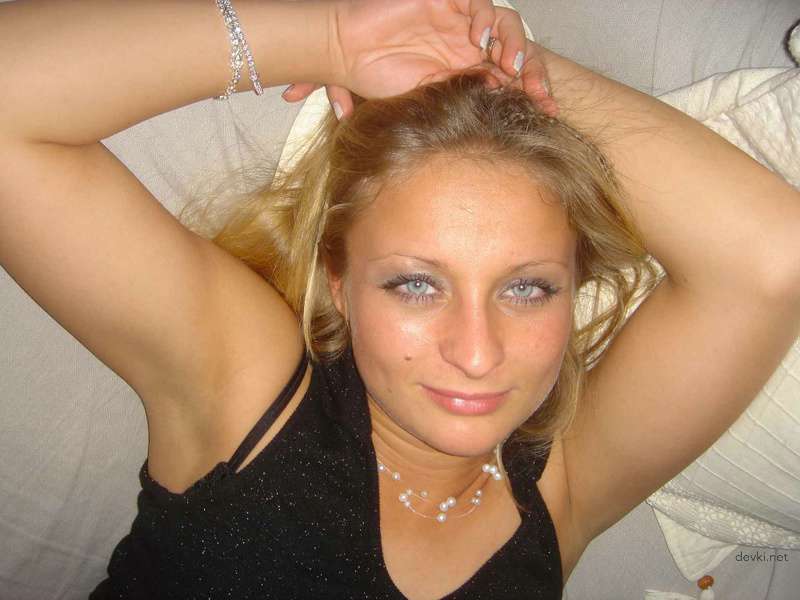 Hot Ukrainian Amateur's Explicit Sex Games - Naked and Naughty Photos