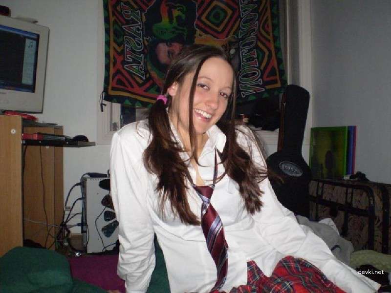 Amateur Babe Masturbating Her Pussy - Explicit Solo Porn Photo