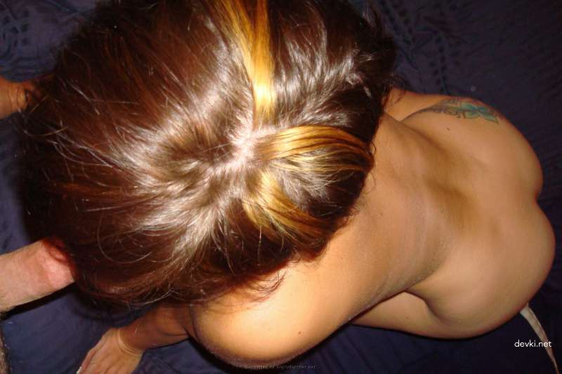 Hot amateur woman takes bath, poses nude, and has explicit sex