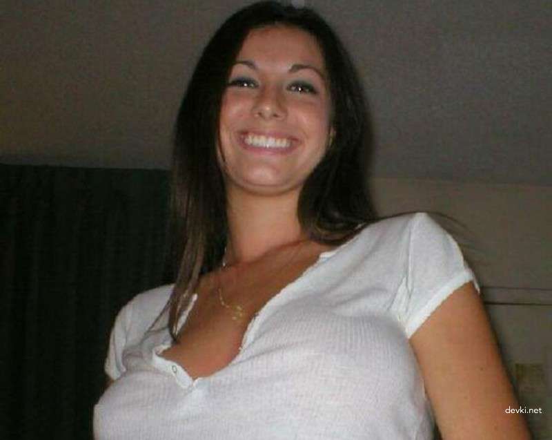 Hot Young Wife Enjoys Hardcore Group Sex - Amateur Porn Photo