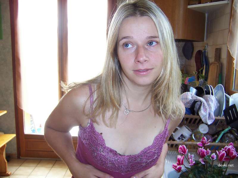 Amateur Homemade Porn Photos: Explicit Erotica Collection