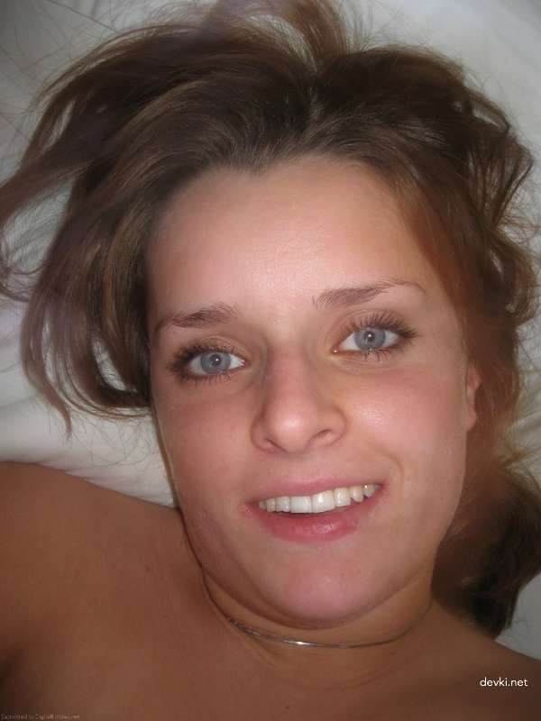 Passionate Girlfriend Blowjob and Sex Amateur Porn Photos