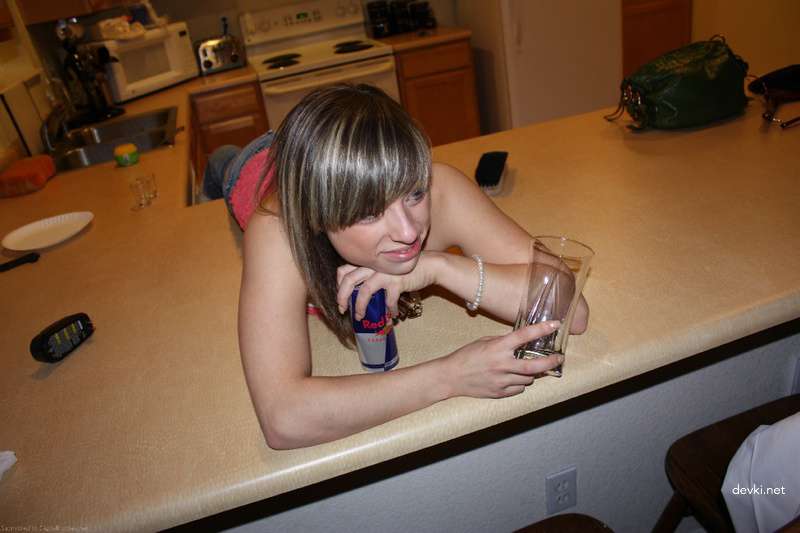 Drunk Girlfriend Fucked Doggy Style - Amateur Porn Photo