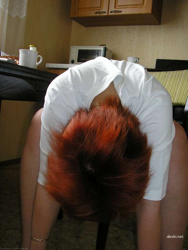 Private Collection of Amateur Erotic Photos: Explicit and Sensual Content