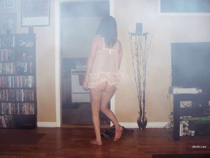 Wild Sex with a Willing Amateur Girl - Explicit Amateur Porn Photo