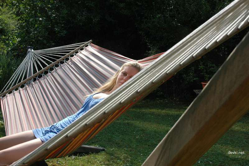 Girlfriend Masturbates with Dildo: Explicit Amateur Porn Photo