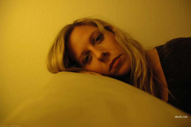 Girlfriend Masturbates with Dildo: Explicit Amateur Porn Photo