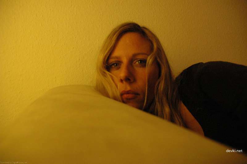 Girlfriend Masturbates with Dildo: Explicit Amateur Porn Photo