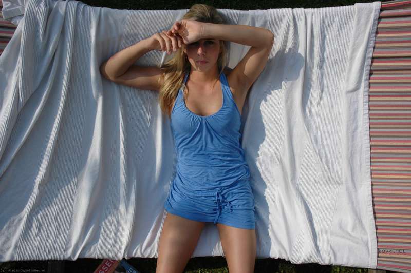 Girlfriend Masturbates with Dildo: Explicit Amateur Porn Photo