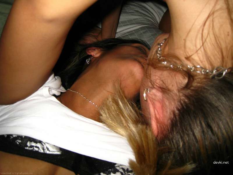 Wild Woman's Hardcore Group Sex Adventure: Amateur Porn Photo Collection