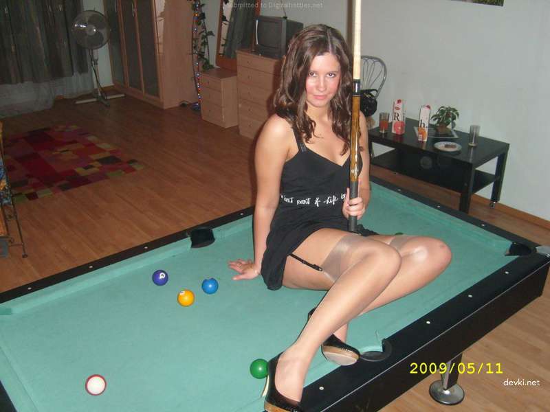 Amateur Cunnilingus Enthusiasts: Explicit Oral Sex Photos