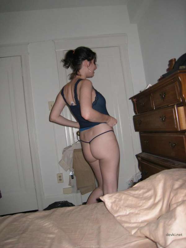 Shy Girl Hesitates to Suck Cock and Fuck on Camera - Amateur Porn Photo