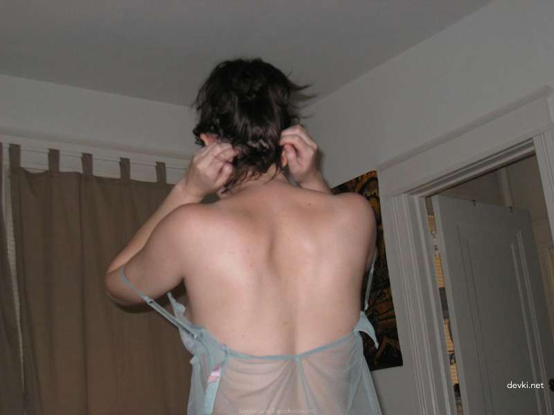 Shy Girl Hesitates to Suck Cock and Fuck on Camera - Amateur Porn Photo