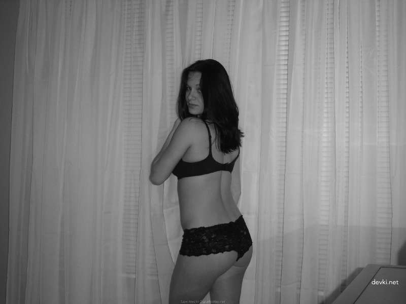 Amateur Anal Sex Photos of Busty Slut - Explicit Booty Action!