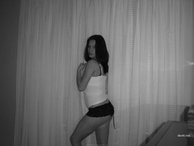 Amateur Anal Sex Photos of Busty Slut - Explicit Booty Action!