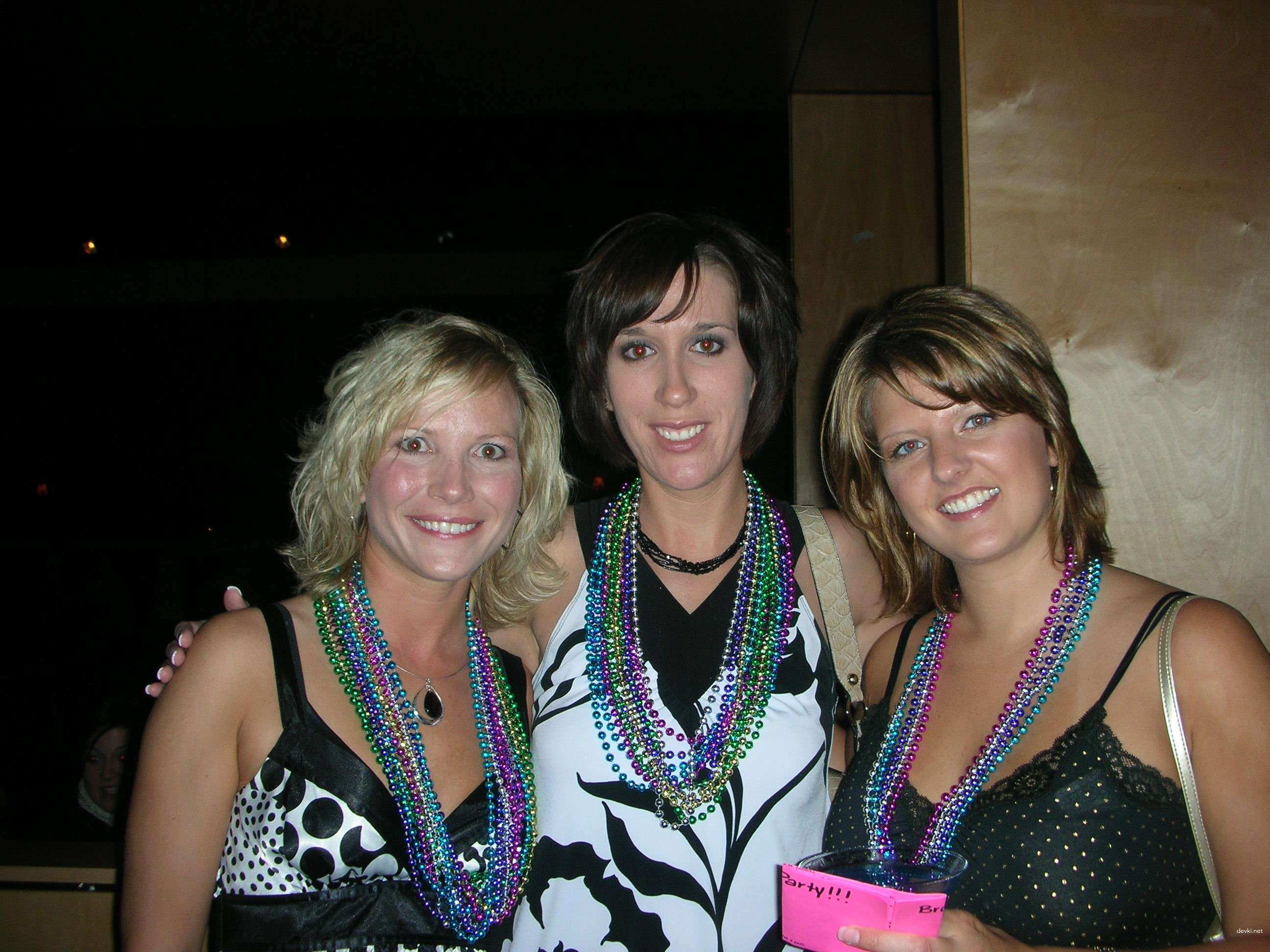 Blonde Amateur Porn: Explicit Erotic Album with Hot Photos