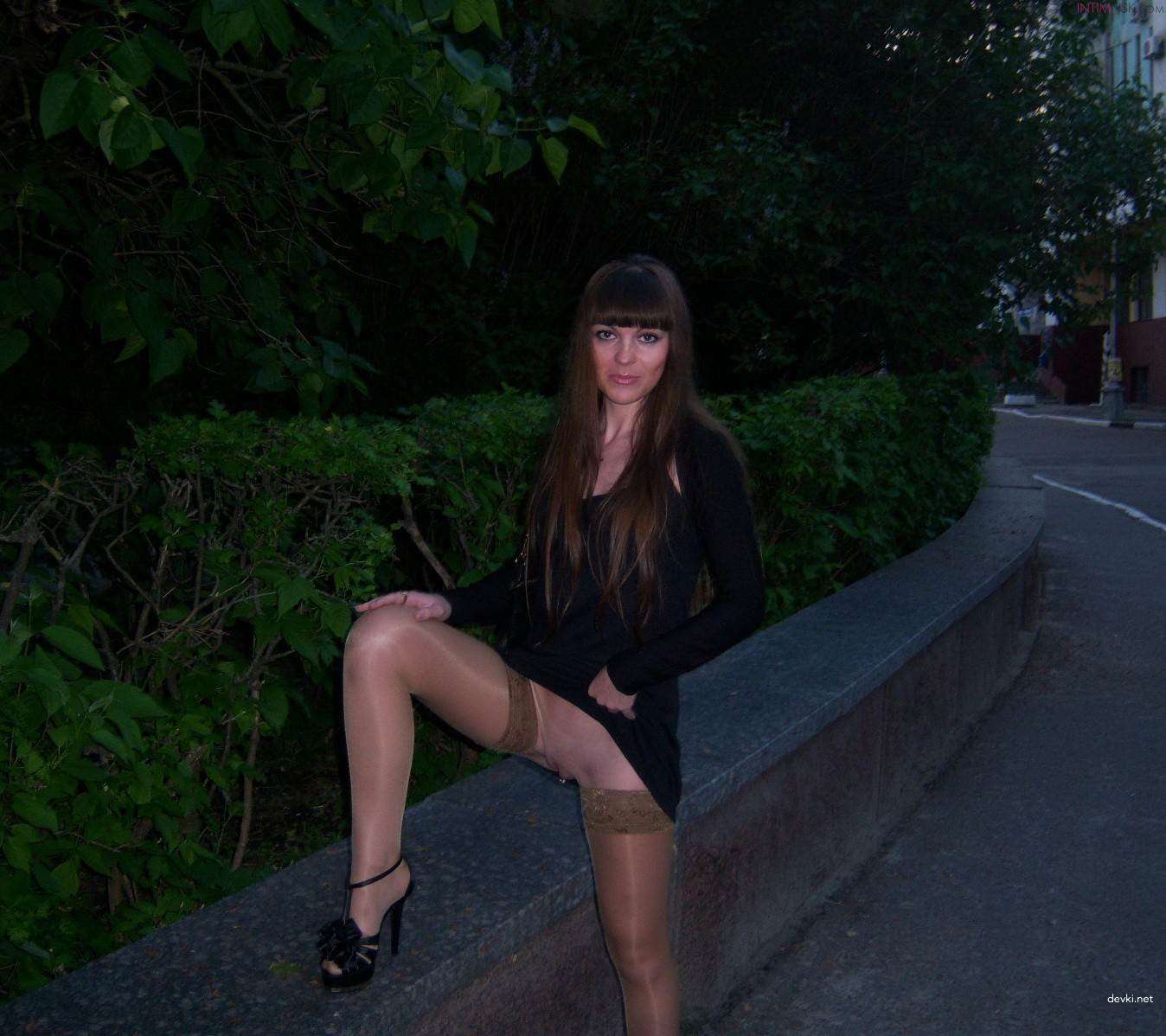 Slut Gets Pussy Pierced: Amateur Porn Photo