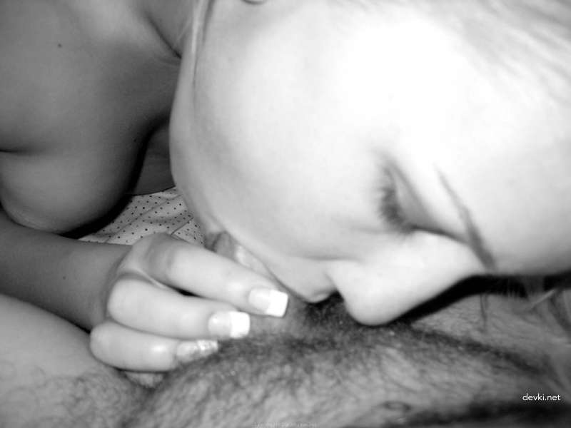 Amateur Babe Sucking Cock and Stripping Naked in Explicit Porn Pics